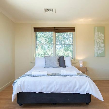 Tranquil Taylor - Two-Storey Cbd Family Home, Bbq Dubbo Exterior photo