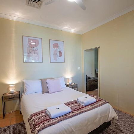 Tranquil Taylor - Two-Storey Cbd Family Home, Bbq Dubbo Exterior photo