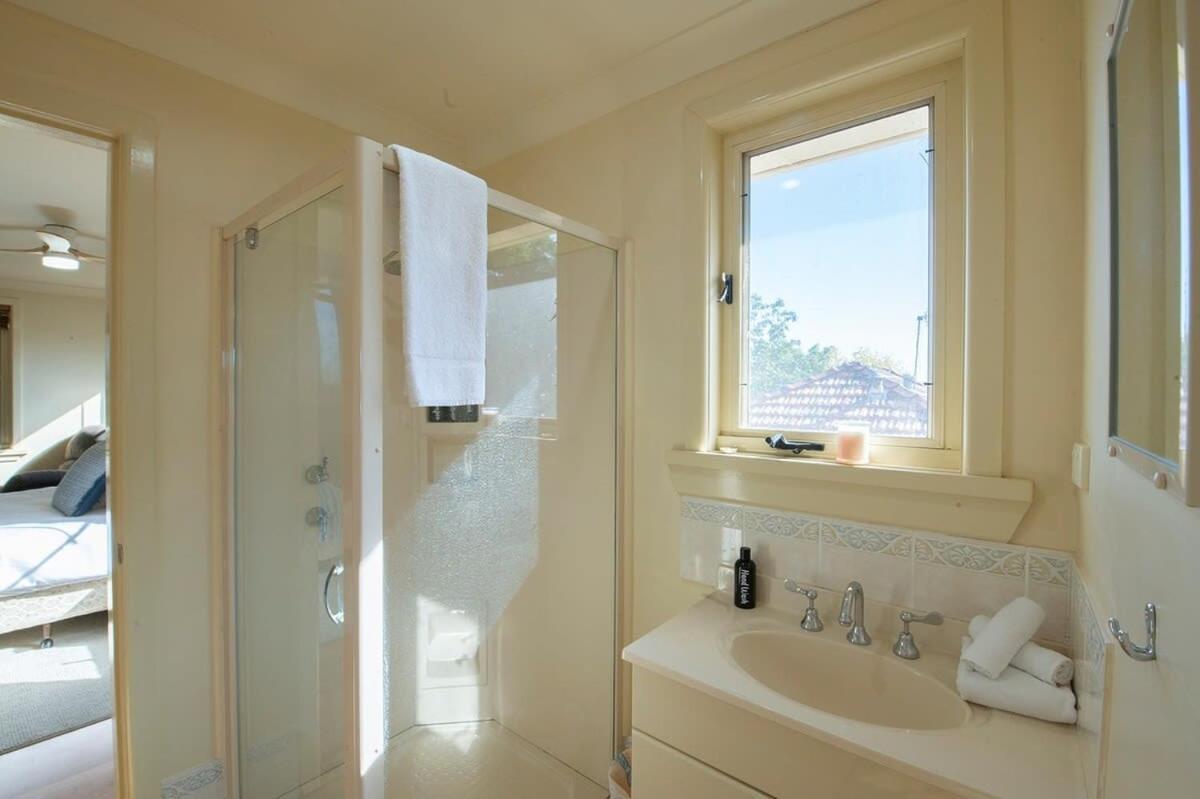 Tranquil Taylor - Two-Storey Cbd Family Home, Bbq Dubbo Exterior photo