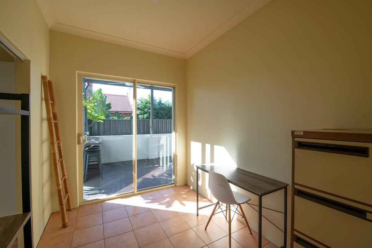 Tranquil Taylor - Two-Storey Cbd Family Home, Bbq Dubbo Exterior photo